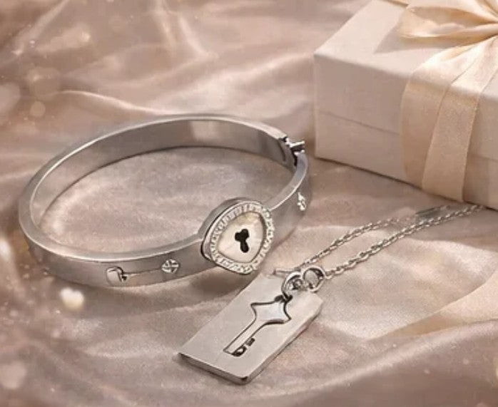 Pulsera + Collar Amor Candado +CAJA REGALO